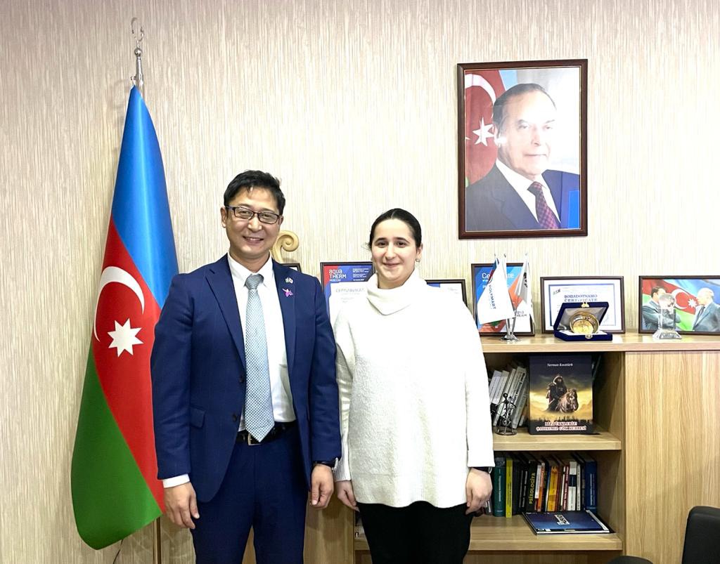 弊社代表は、アゼルバイジャン共和国で活躍する若手女性経営者Ms Reyhan Jamalova氏と会談をし、同氏が研究開発した”RAIN